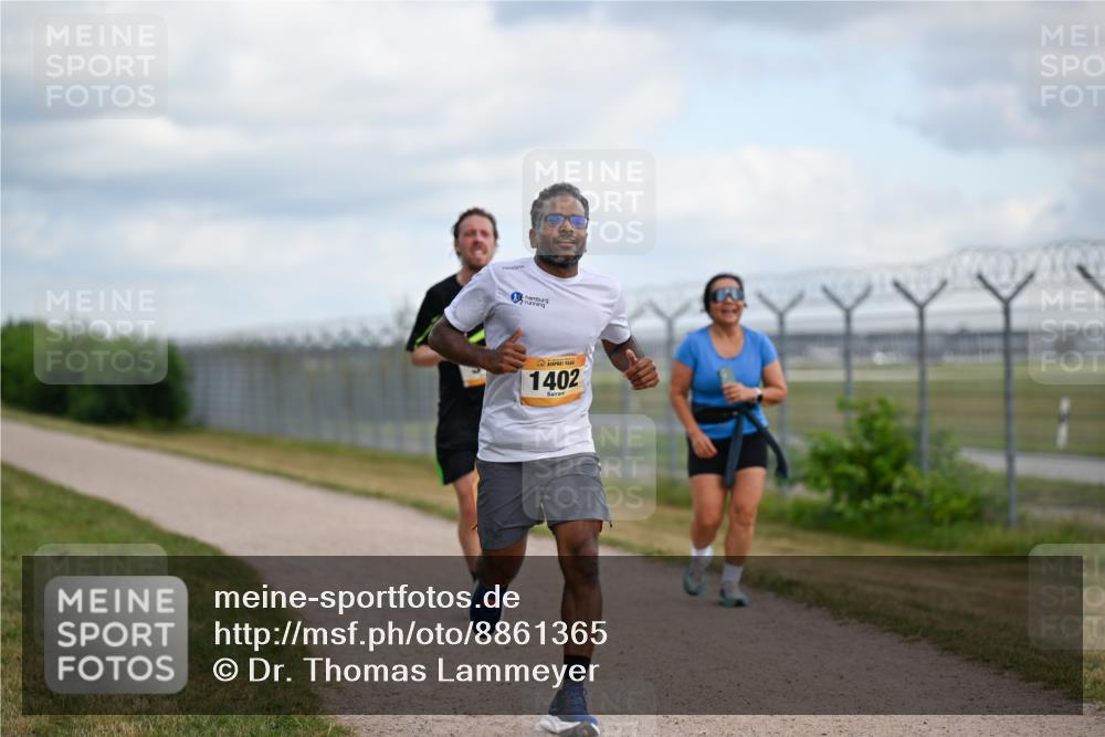 14.09.2025 - Airport Race Dr. Thomas Lammeyer http://msf.ph/oto/8861365 14.09.2025 11:56:40 Laufen 1402 meine-sportfotos.de