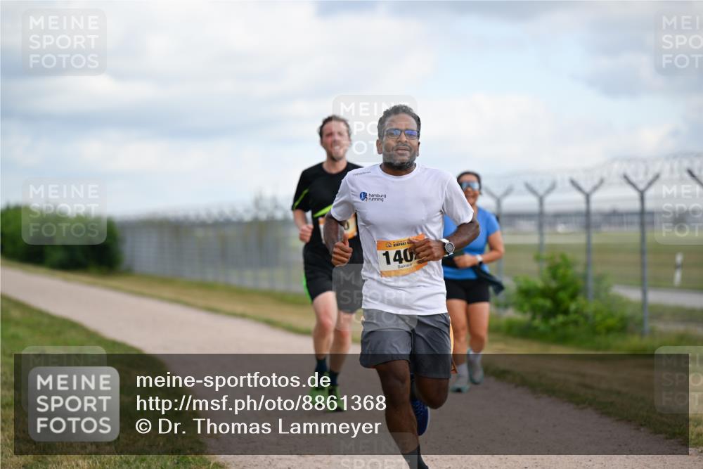 14.09.2025 - Airport Race Dr. Thomas Lammeyer http://msf.ph/oto/8861368 14.09.2025 11:56:40 Laufen 140 meine-sportfotos.de