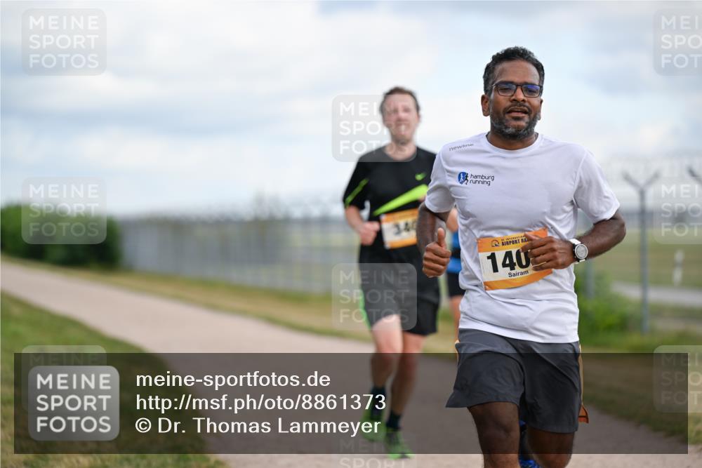 14.09.2025 - Airport Race Dr. Thomas Lammeyer http://msf.ph/oto/8861373 14.09.2025 11:56:41 Laufen 340, 2, 140 meine-sportfotos.de