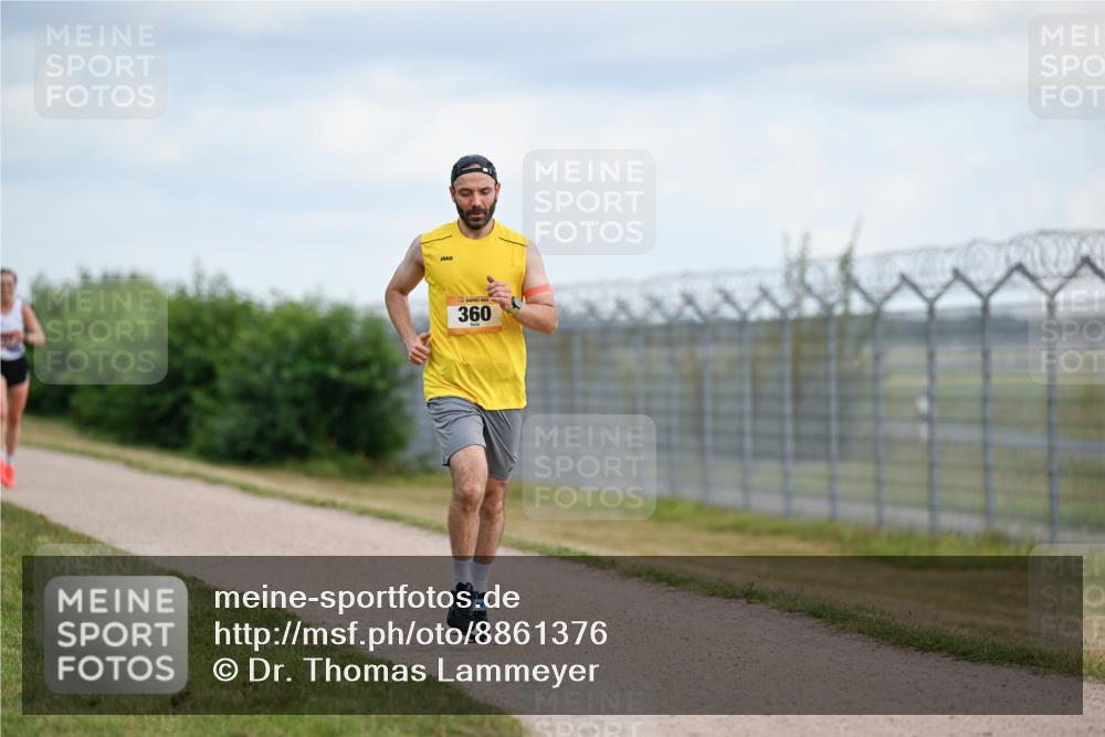 14.09.2025 - Airport Race Dr. Thomas Lammeyer http://msf.ph/oto/8861376 14.09.2025 11:57:03 Laufen 360 meine-sportfotos.de