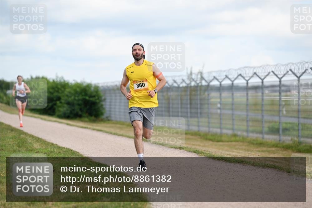 14.09.2025 - Airport Race Dr. Thomas Lammeyer http://msf.ph/oto/8861382 14.09.2025 11:57:04 Laufen 360 meine-sportfotos.de