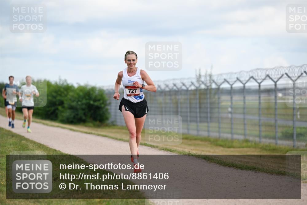 14.09.2025 - Airport Race Dr. Thomas Lammeyer http://msf.ph/oto/8861406 14.09.2025 11:57:11 Laufen 727 meine-sportfotos.de