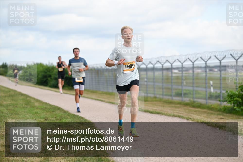 14.09.2025 - Airport Race Dr. Thomas Lammeyer http://msf.ph/oto/8861449 14.09.2025 11:57:18 Laufen 1909, 1909 meine-sportfotos.de