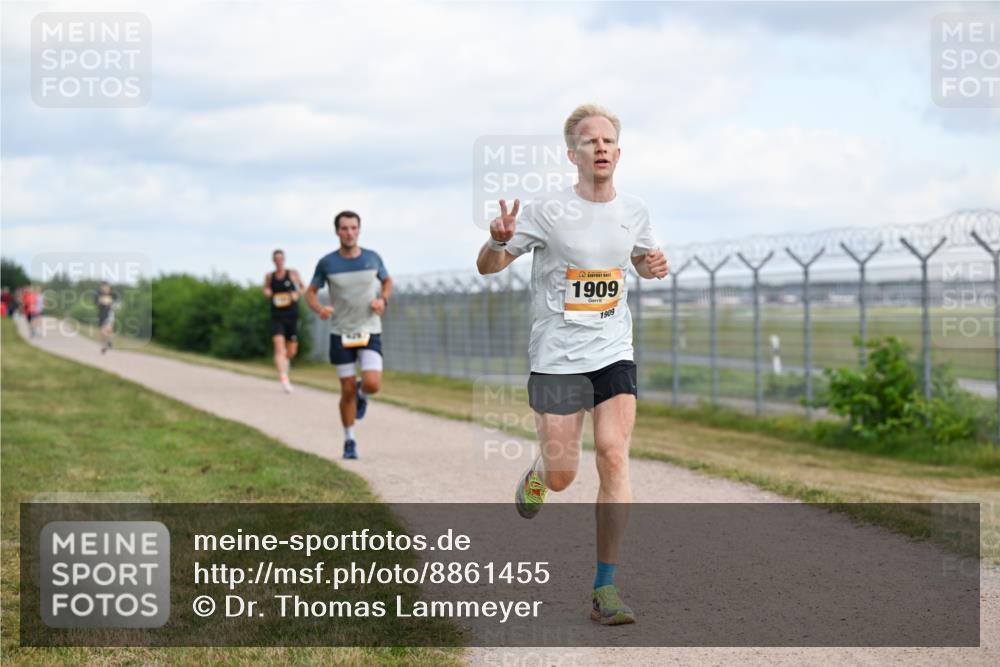 14.09.2025 - Airport Race Dr. Thomas Lammeyer http://msf.ph/oto/8861455 14.09.2025 11:57:19 Laufen 1909, 1909 meine-sportfotos.de