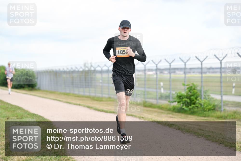 14.09.2025 - Airport Race Dr. Thomas Lammeyer http://msf.ph/oto/8861509 14.09.2025 11:57:34 Laufen 1856, 25 meine-sportfotos.de