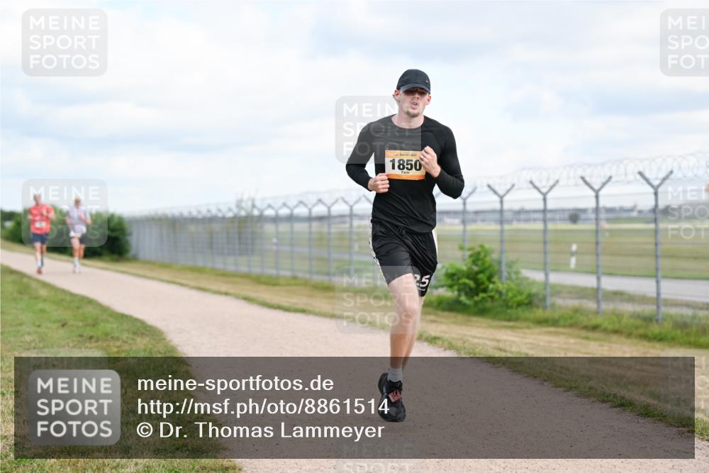 14.09.2025 - Airport Race Dr. Thomas Lammeyer http://msf.ph/oto/8861514 14.09.2025 11:57:35 Laufen 1850, 5 meine-sportfotos.de