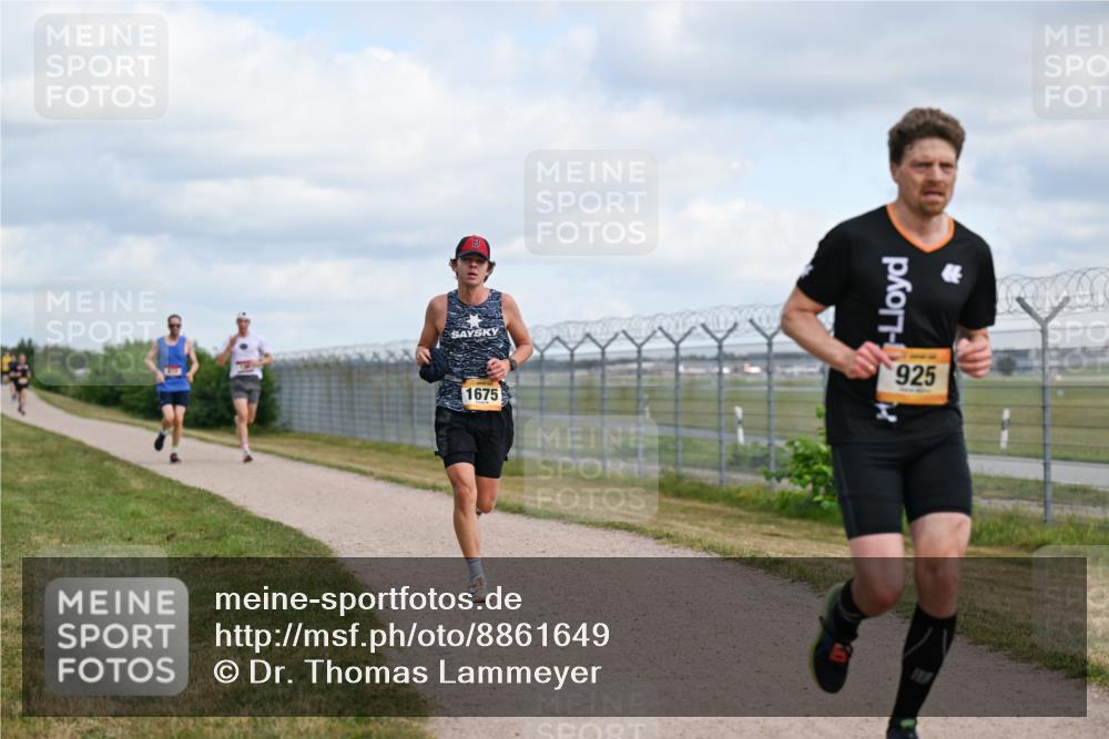 14.09.2025 - Airport Race Dr. Thomas Lammeyer http://msf.ph/oto/8861649 14.09.2025 11:58:07 Laufen 1675, 925 meine-sportfotos.de