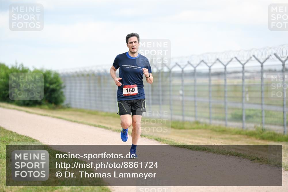 14.09.2025 - Airport Race Dr. Thomas Lammeyer http://msf.ph/oto/8861724 14.09.2025 11:58:30 Laufen 159 meine-sportfotos.de
