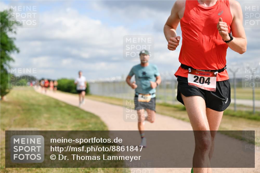 14.09.2025 - Airport Race Dr. Thomas Lammeyer http://msf.ph/oto/8861847 14.09.2025 11:58:59 Laufen 3, 204 meine-sportfotos.de