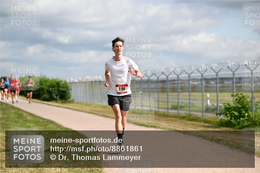 14.09.2025 - Airport Race Dr. Thomas Lammeyer http://msf.ph/oto/8861861 14.09.2025 11:59:02 Laufen 196 meine-sportfotos.de