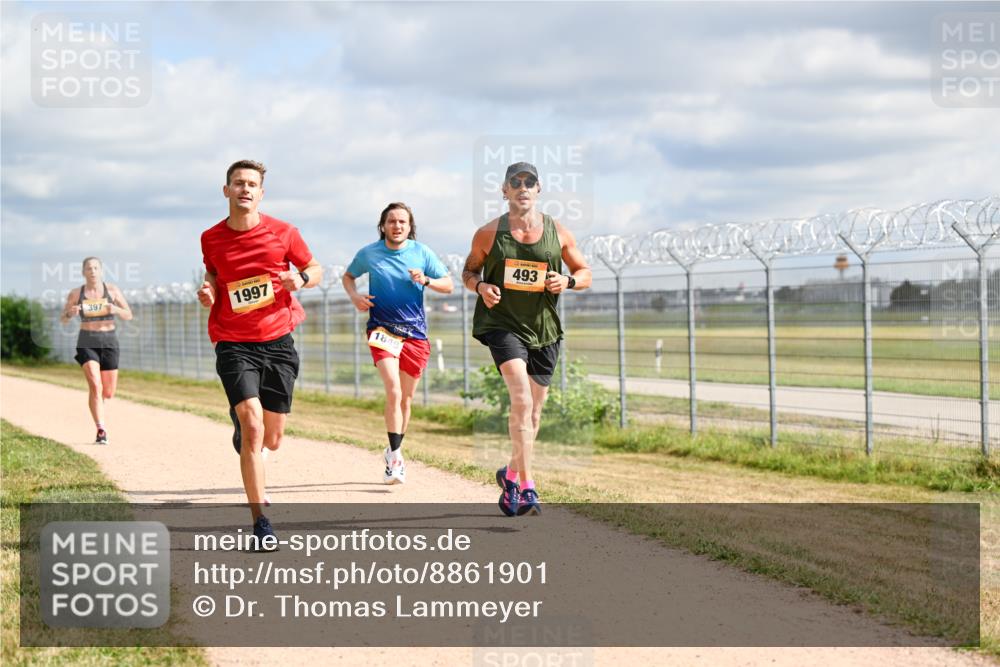 14.09.2025 - Airport Race Dr. Thomas Lammeyer http://msf.ph/oto/8861901 14.09.2025 11:59:13 Laufen 397, 1997, 1849, 493 meine-sportfotos.de