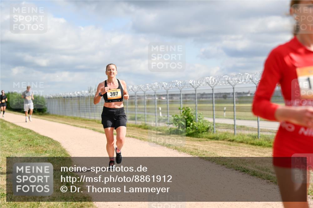 14.09.2025 - Airport Race Dr. Thomas Lammeyer http://msf.ph/oto/8861912 14.09.2025 11:59:16 Laufen 397 meine-sportfotos.de