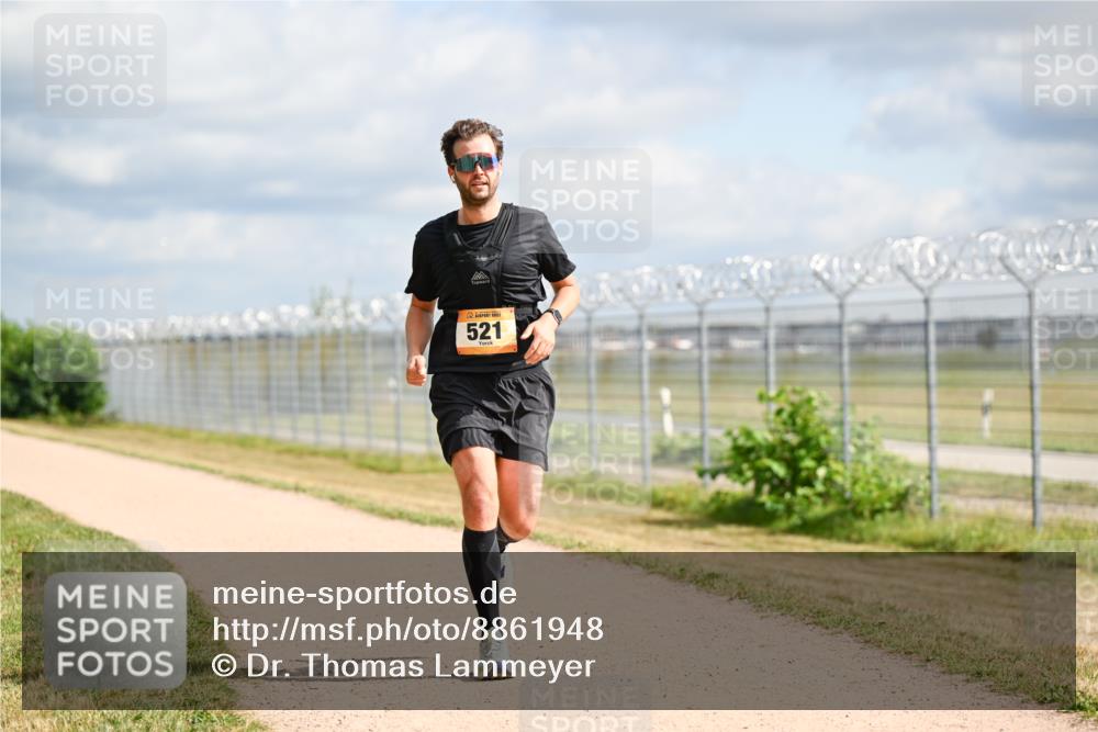 14.09.2025 - Airport Race Dr. Thomas Lammeyer http://msf.ph/oto/8861948 14.09.2025 11:59:26 Laufen 521 meine-sportfotos.de