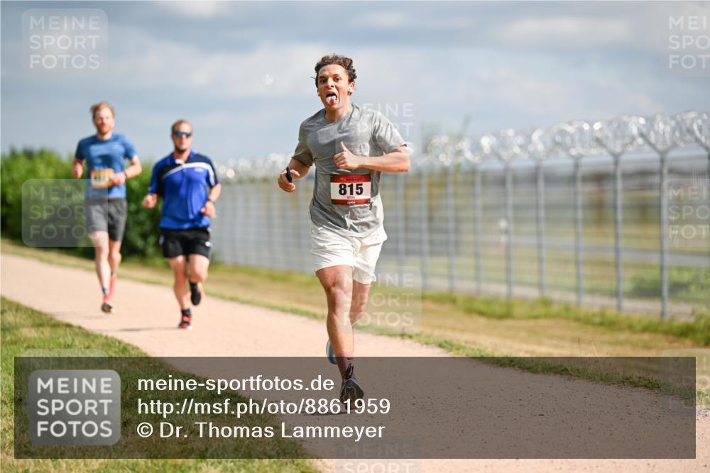 14.09.2025 - Airport Race Dr. Thomas Lammeyer http://msf.ph/oto/8861959 14.09.2025 11:59:31 Laufen 815 meine-sportfotos.de
