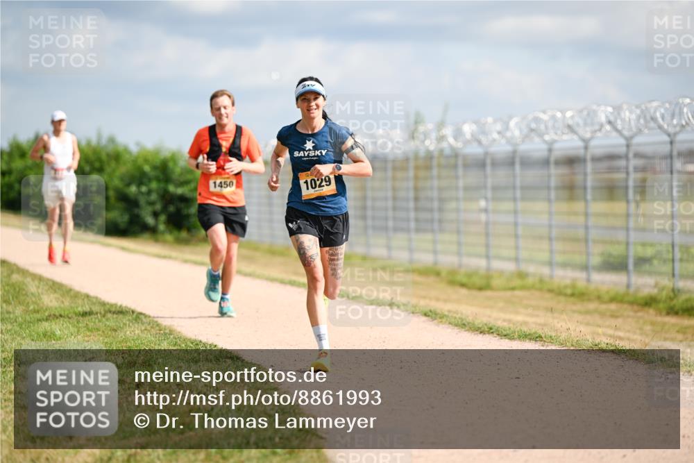14.09.2025 - Airport Race Dr. Thomas Lammeyer http://msf.ph/oto/8861993 14.09.2025 11:59:40 Laufen 1450, 1029 meine-sportfotos.de