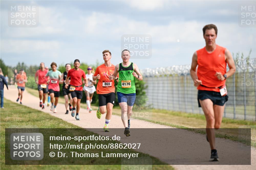 14.09.2025 - Airport Race Dr. Thomas Lammeyer http://msf.ph/oto/8862027 14.09.2025 11:59:50 Laufen 865, 4176 meine-sportfotos.de