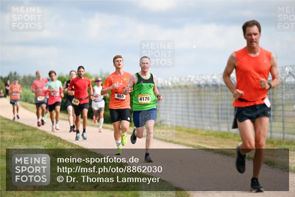 14.09.2025 - Airport Race Dr. Thomas Lammeyer http://msf.ph/oto/8862030 14.09.2025 11:59:51 Laufen 1456, 865, 4176 meine-sportfotos.de