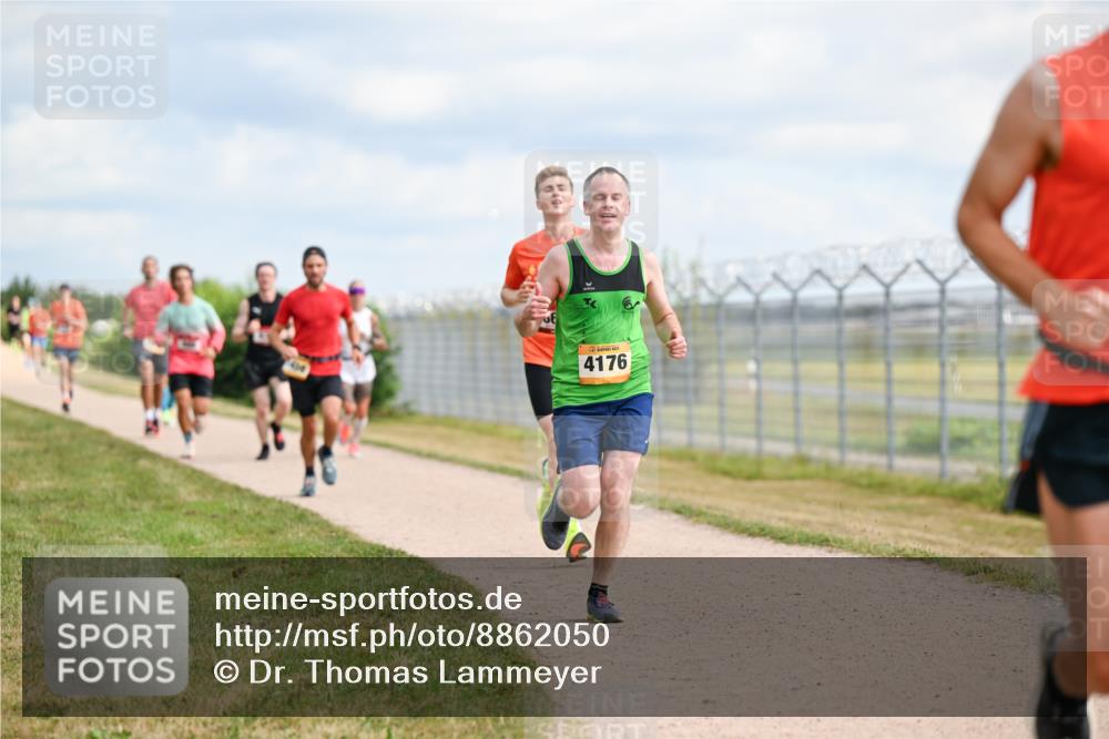 14.09.2025 - Airport Race Dr. Thomas Lammeyer http://msf.ph/oto/8862050 14.09.2025 11:59:53 Laufen 4176 meine-sportfotos.de
