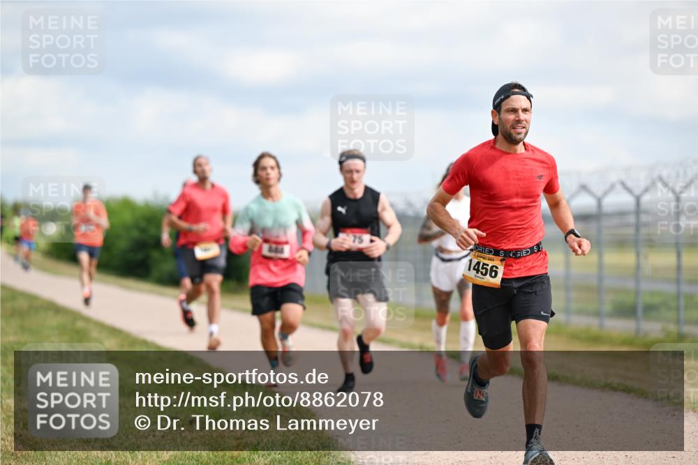 14.09.2025 - Airport Race Dr. Thomas Lammeyer http://msf.ph/oto/8862078 14.09.2025 11:59:57 Laufen 1456 meine-sportfotos.de