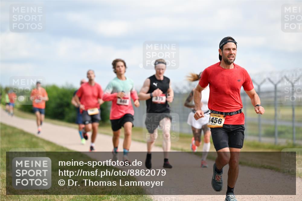 14.09.2025 - Airport Race Dr. Thomas Lammeyer http://msf.ph/oto/8862079 14.09.2025 11:59:58 Laufen 4, 375, 1456 meine-sportfotos.de