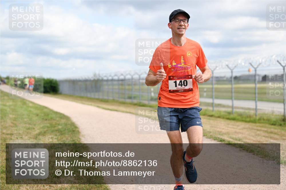14.09.2025 - Airport Race Dr. Thomas Lammeyer http://msf.ph/oto/8862136 14.09.2025 12:00:07 Laufen 140 meine-sportfotos.de