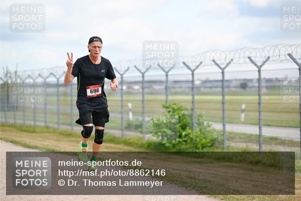 14.09.2025 - Airport Race Dr. Thomas Lammeyer http://msf.ph/oto/8862146 14.09.2025 12:00:26 Laufen 698 meine-sportfotos.de