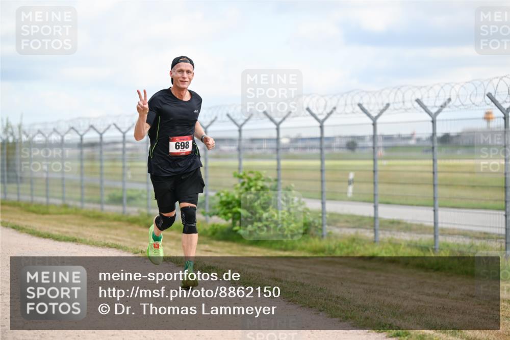 14.09.2025 - Airport Race Dr. Thomas Lammeyer http://msf.ph/oto/8862150 14.09.2025 12:00:26 Laufen 698 meine-sportfotos.de