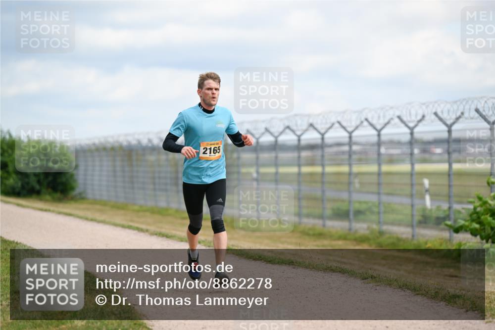 14.09.2025 - Airport Race Dr. Thomas Lammeyer http://msf.ph/oto/8862278 14.09.2025 12:01:01 Laufen 2165 meine-sportfotos.de