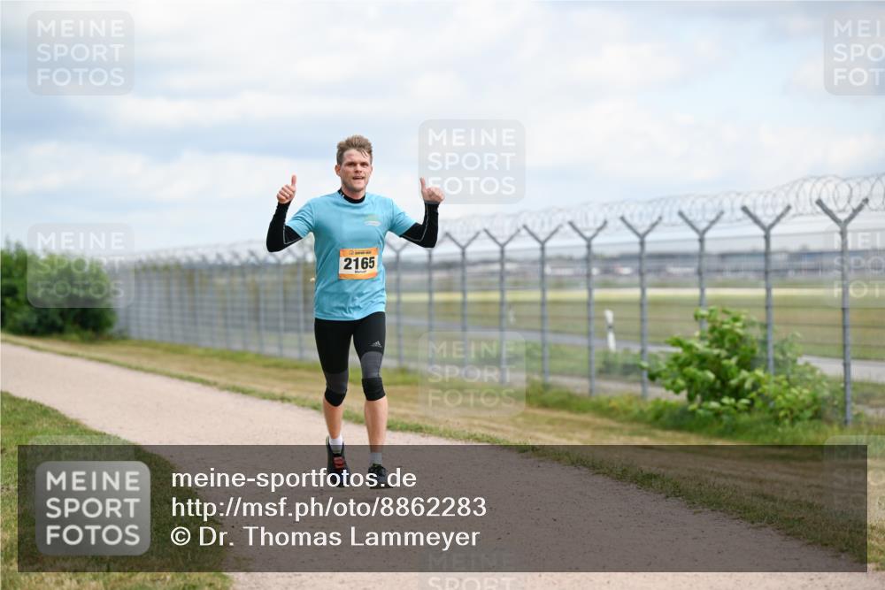14.09.2025 - Airport Race Dr. Thomas Lammeyer http://msf.ph/oto/8862283 14.09.2025 12:01:02 Laufen 2165 meine-sportfotos.de