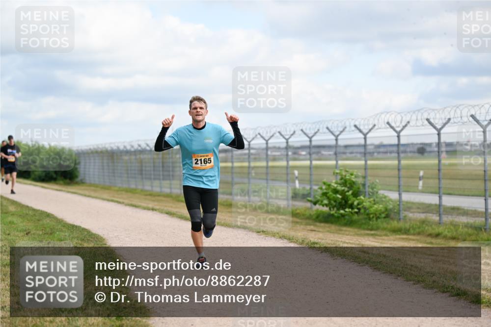 14.09.2025 - Airport Race Dr. Thomas Lammeyer http://msf.ph/oto/8862287 14.09.2025 12:01:02 Laufen 2165 meine-sportfotos.de