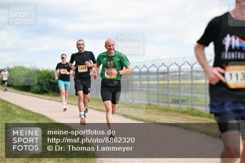 14.09.2025 - Airport Race Dr. Thomas Lammeyer http://msf.ph/oto/8862320 14.09.2025 12:01:12 Laufen 1455, 1, 113 meine-sportfotos.de