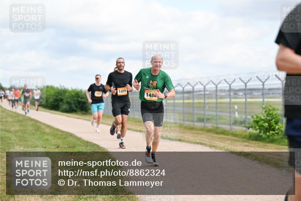 14.09.2025 - Airport Race Dr. Thomas Lammeyer http://msf.ph/oto/8862324 14.09.2025 12:01:13 Laufen 1455, 148 meine-sportfotos.de
