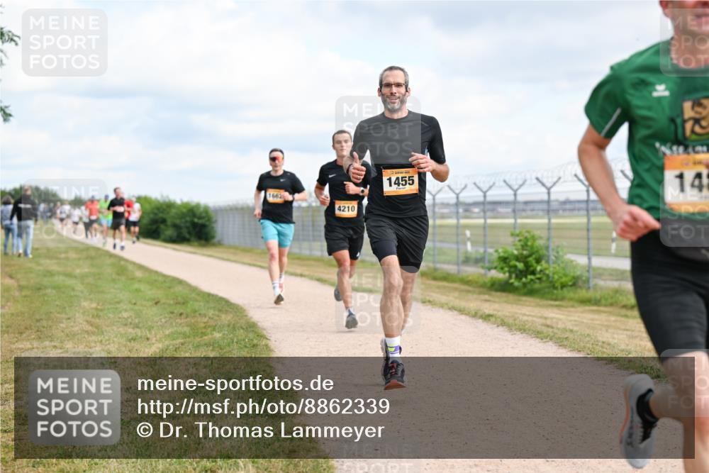 14.09.2025 - Airport Race Dr. Thomas Lammeyer http://msf.ph/oto/8862339 14.09.2025 12:01:15 Laufen 1662, 4210, 1455, 14 meine-sportfotos.de