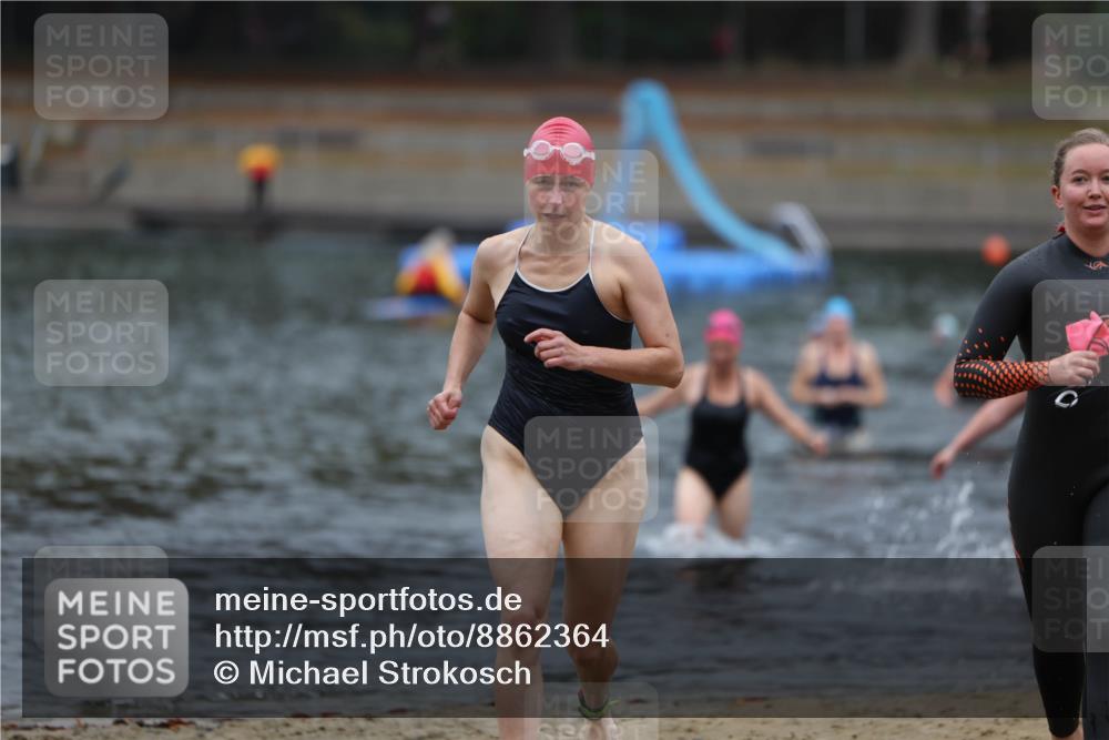 14.09.2025 - Stadtparktriathlon Michael Strokosch http://msf.ph/oto/8862364 14.09.2025 09:50:20 Schwimmen 515, 532, 553, 571, 588, 595, 600, 619 meine-sportfotos.de