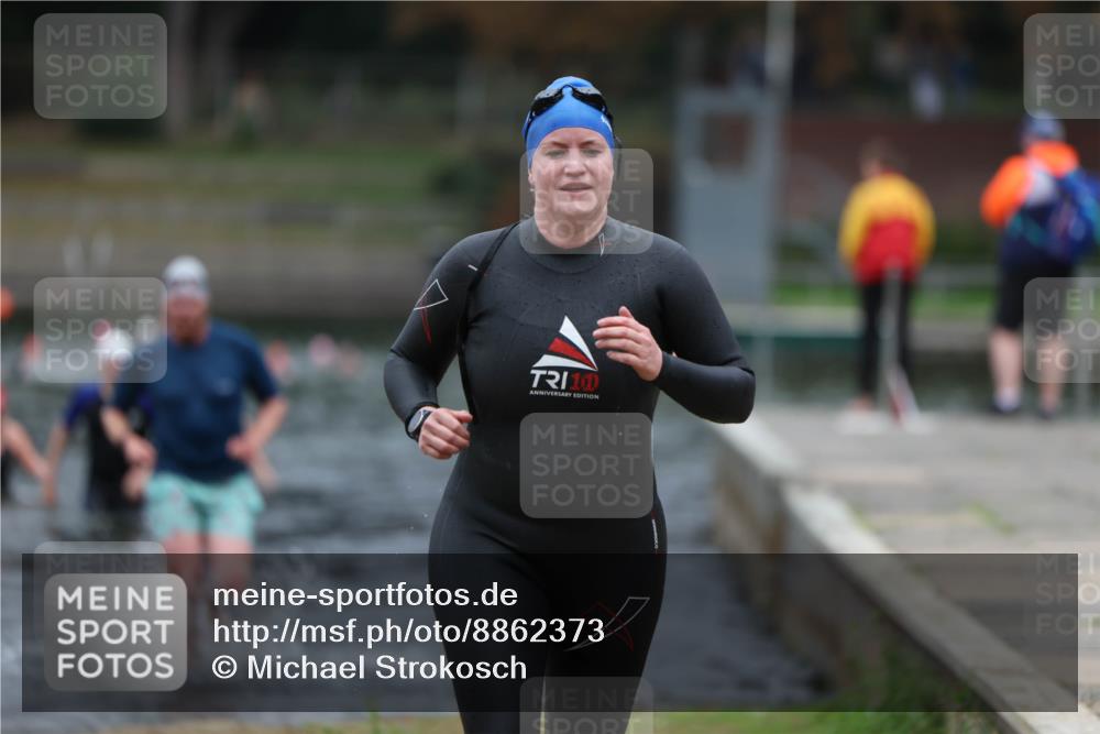 14.09.2025 - Stadtparktriathlon Michael Strokosch http://msf.ph/oto/8862373 14.09.2025 09:50:25 Schwimmen 515, 532, 553, 571, 588, 595, 619 meine-sportfotos.de