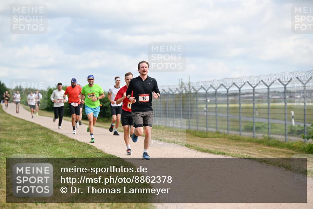 14.09.2025 - Airport Race Dr. Thomas Lammeyer http://msf.ph/oto/8862378 14.09.2025 12:01:22 Laufen 16 meine-sportfotos.de