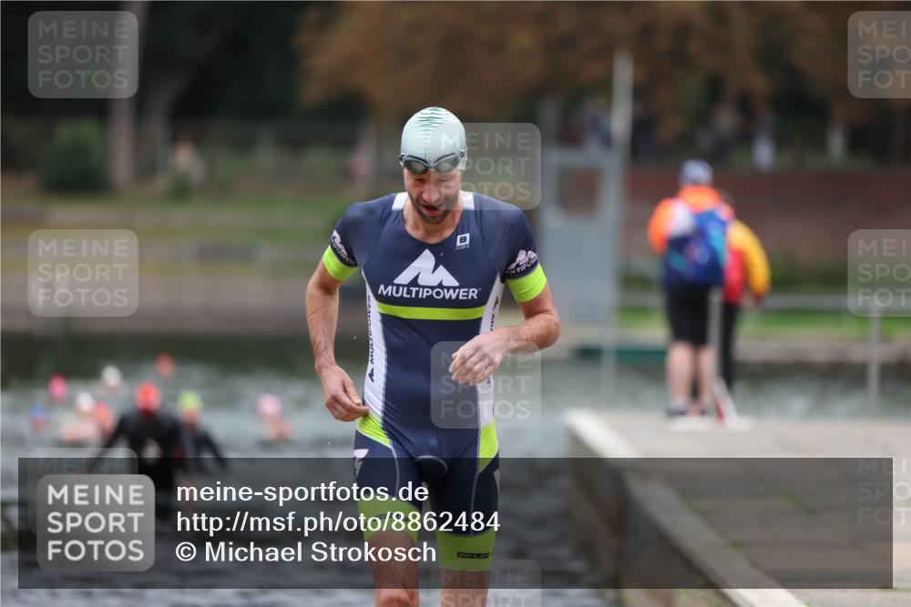 14.09.2025 - Stadtparktriathlon Michael Strokosch http://msf.ph/oto/8862484 14.09.2025 09:51:07 Schwimmen 590 meine-sportfotos.de