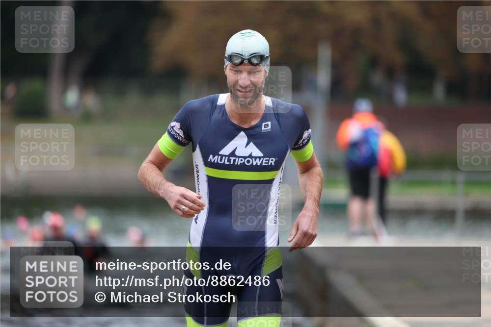 14.09.2025 - Stadtparktriathlon Michael Strokosch http://msf.ph/oto/8862486 14.09.2025 09:51:08 Schwimmen 590 meine-sportfotos.de