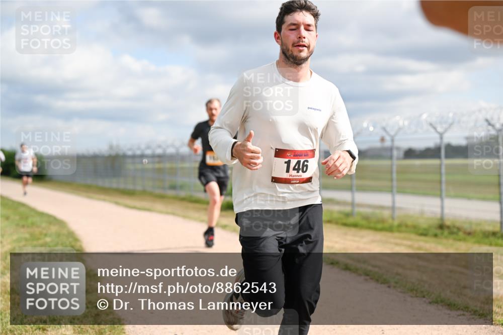 14.09.2025 - Airport Race Dr. Thomas Lammeyer http://msf.ph/oto/8862543 14.09.2025 12:01:31 Laufen 780, 146 meine-sportfotos.de