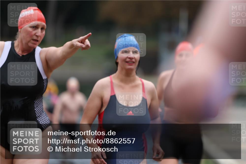 14.09.2025 - Stadtparktriathlon Michael Strokosch http://msf.ph/oto/8862557 14.09.2025 09:51:48 Schwimmen 518, 559, 568, 582, 601 meine-sportfotos.de