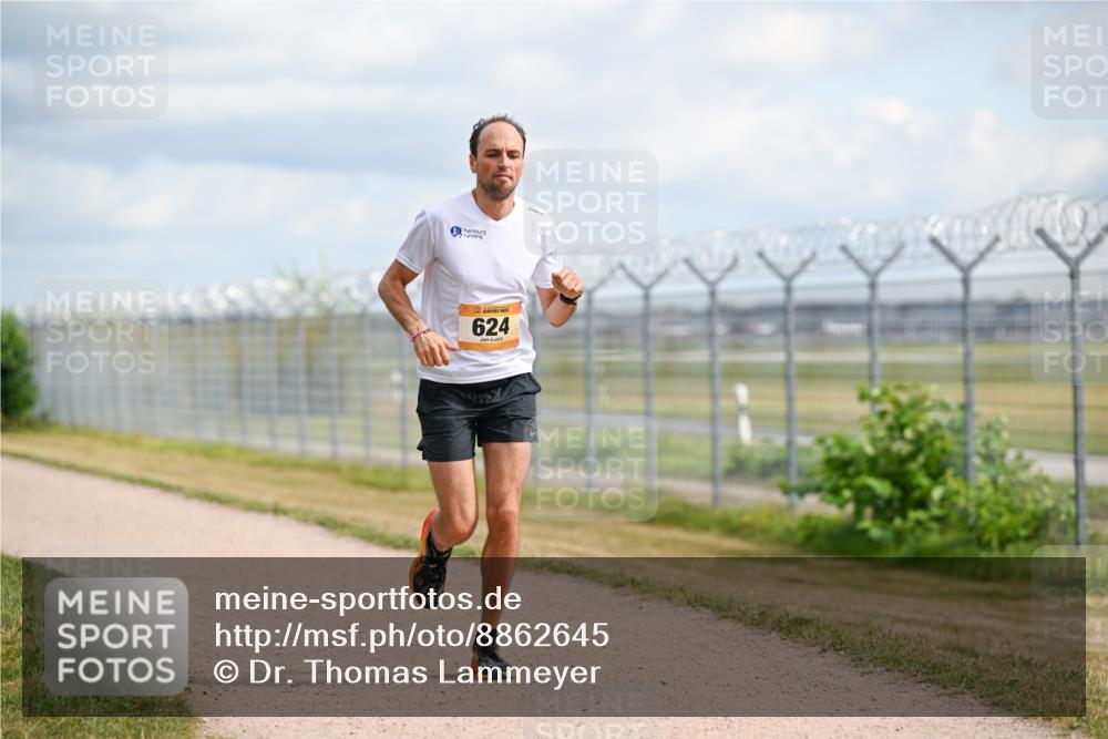 14.09.2025 - Airport Race Dr. Thomas Lammeyer http://msf.ph/oto/8862645 14.09.2025 12:01:44 Laufen 624 meine-sportfotos.de