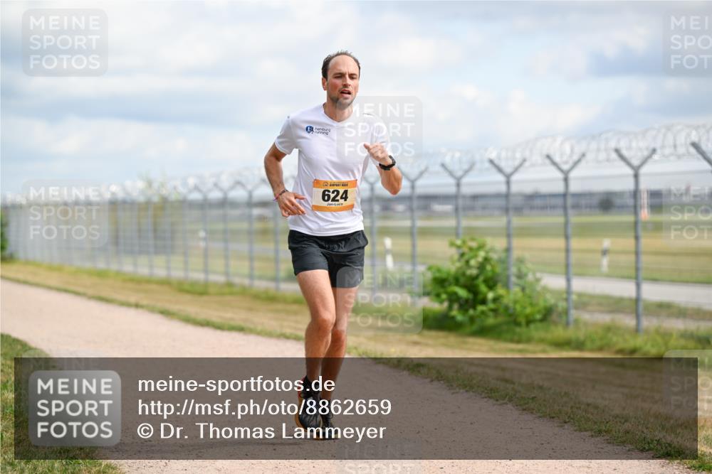 14.09.2025 - Airport Race Dr. Thomas Lammeyer http://msf.ph/oto/8862659 14.09.2025 12:01:44 Laufen 624 meine-sportfotos.de