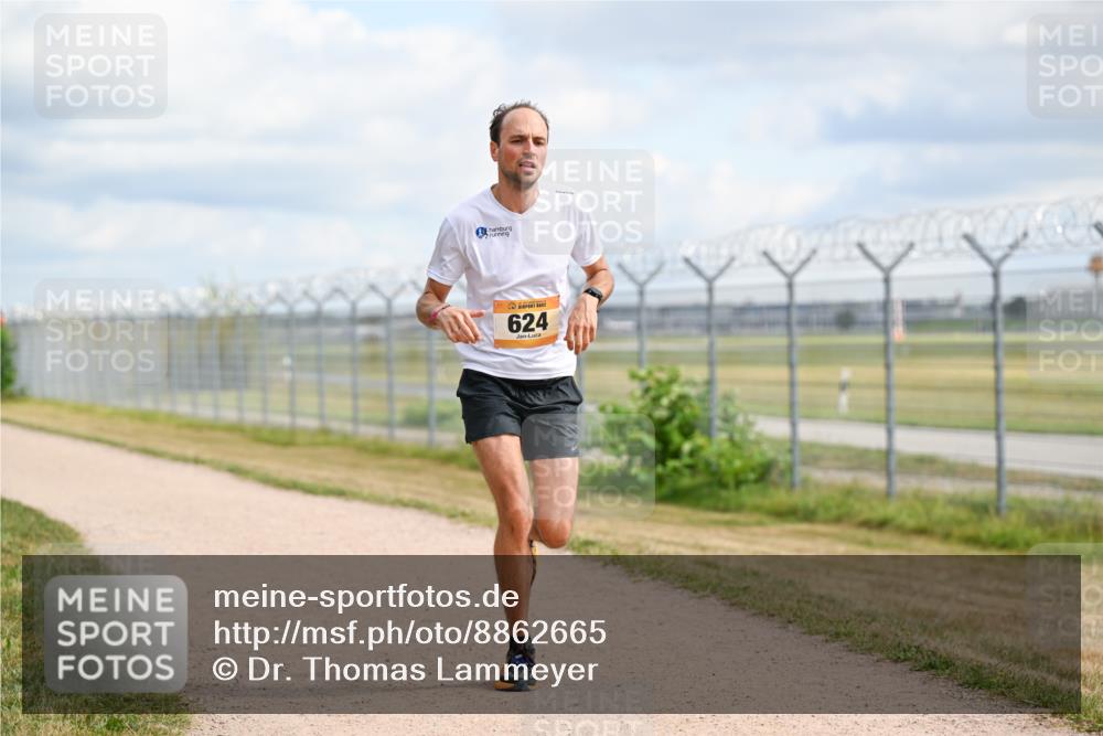 14.09.2025 - Airport Race Dr. Thomas Lammeyer http://msf.ph/oto/8862665 14.09.2025 12:01:45 Laufen 624 meine-sportfotos.de