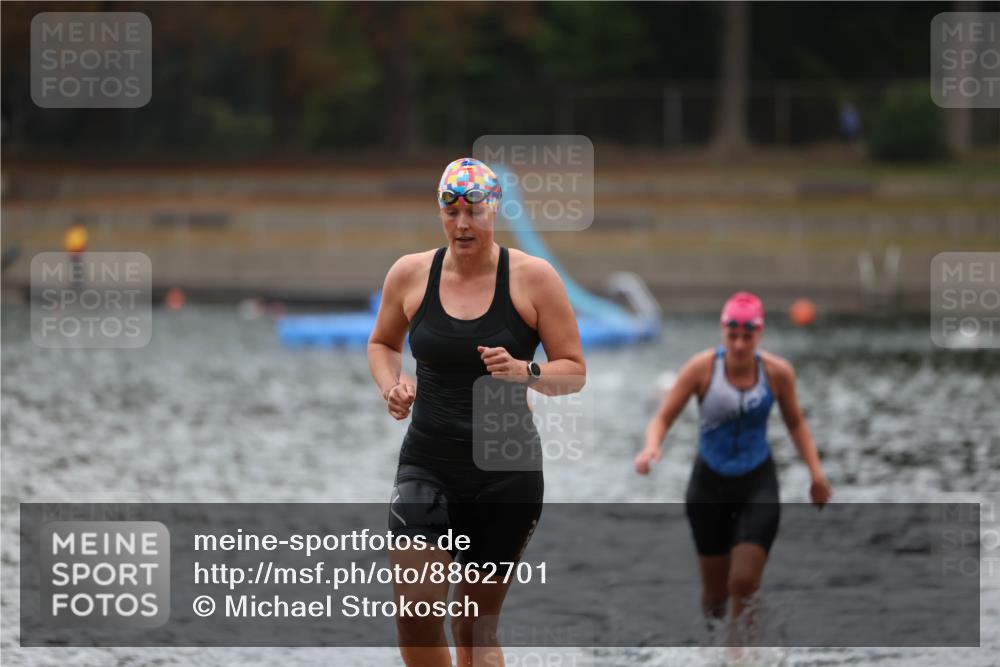 14.09.2025 - Stadtparktriathlon Michael Strokosch http://msf.ph/oto/8862701 14.09.2025 10:09:50 Schwimmen 624, 706 meine-sportfotos.de
