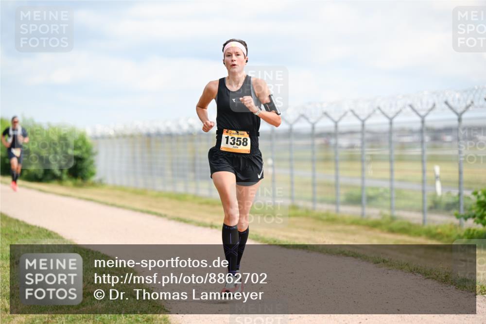 14.09.2025 - Airport Race Dr. Thomas Lammeyer http://msf.ph/oto/8862702 14.09.2025 12:01:49 Laufen 1358 meine-sportfotos.de