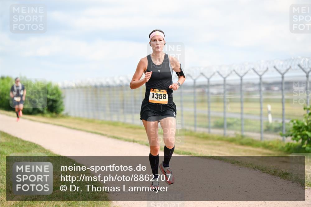 14.09.2025 - Airport Race Dr. Thomas Lammeyer http://msf.ph/oto/8862707 14.09.2025 12:01:49 Laufen 1358 meine-sportfotos.de