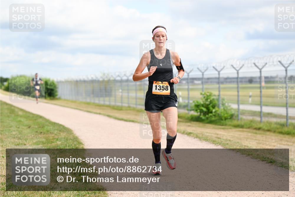 14.09.2025 - Airport Race Dr. Thomas Lammeyer http://msf.ph/oto/8862734 14.09.2025 12:01:50 Laufen 1358 meine-sportfotos.de