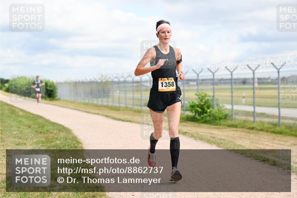 14.09.2025 - Airport Race Dr. Thomas Lammeyer http://msf.ph/oto/8862737 14.09.2025 12:01:50 Laufen 1358 meine-sportfotos.de