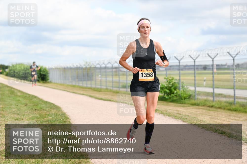 14.09.2025 - Airport Race Dr. Thomas Lammeyer http://msf.ph/oto/8862740 14.09.2025 12:01:51 Laufen 1358 meine-sportfotos.de