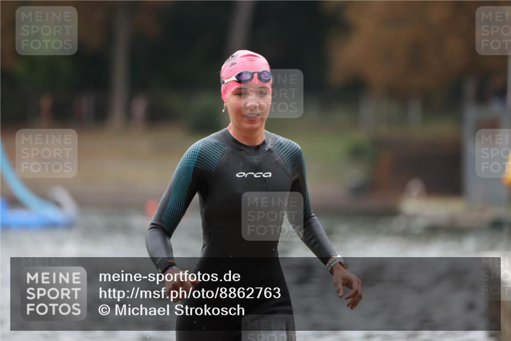 14.09.2025 - Stadtparktriathlon Michael Strokosch http://msf.ph/oto/8862763 14.09.2025 10:10:36 Schwimmen 642 meine-sportfotos.de